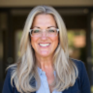 Meet your Posher, Rita